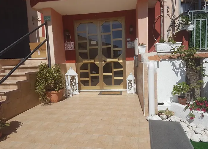 Iris Bed & Breakfast 3*